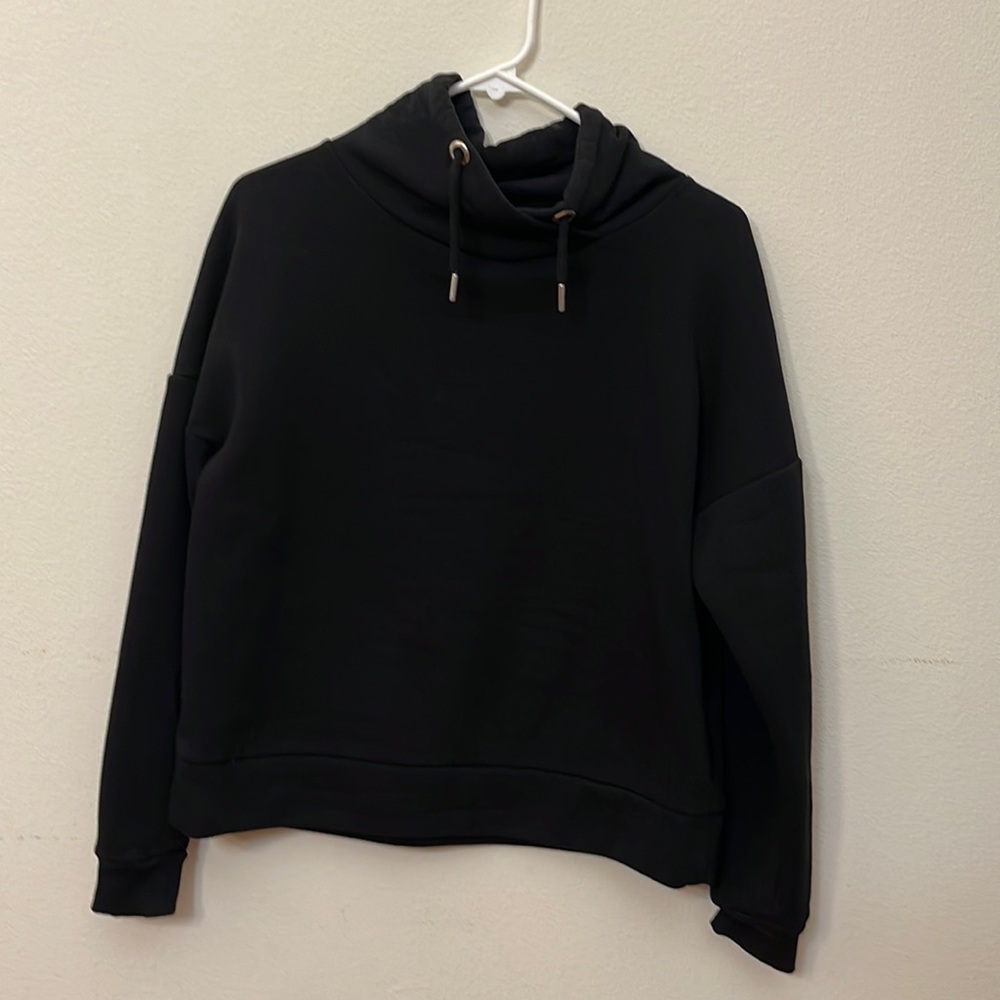 Banana Republic women’s Medium fleece gently used